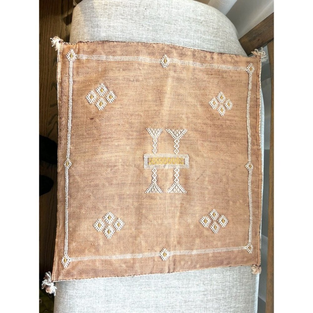 RESTORATION Hardware Moroccan Cactus Silk Pillow Cover Rust  22"x22" - Picture 4 of 7